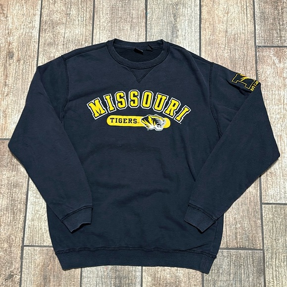 Vintage Gear For Sports Missouri Tigers Black Crewneck Sweater - Picture 1 of 9
